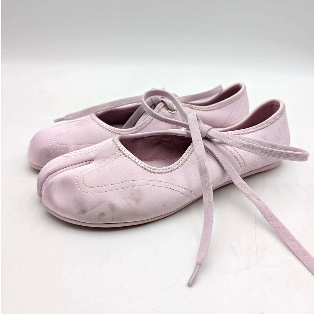 Jeffrey Campbell Saturna Tabi Split Toe Mary Jane Women Pink Satin Size US6